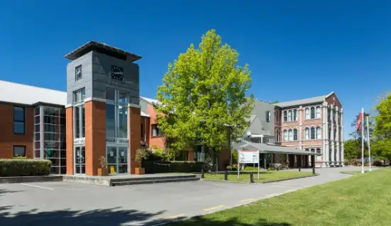 St Bede’s College 校園與學習環境