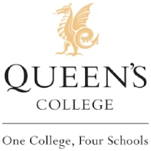 Queen's College Taunton Logo